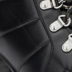 Aquatalia Ivanya Black