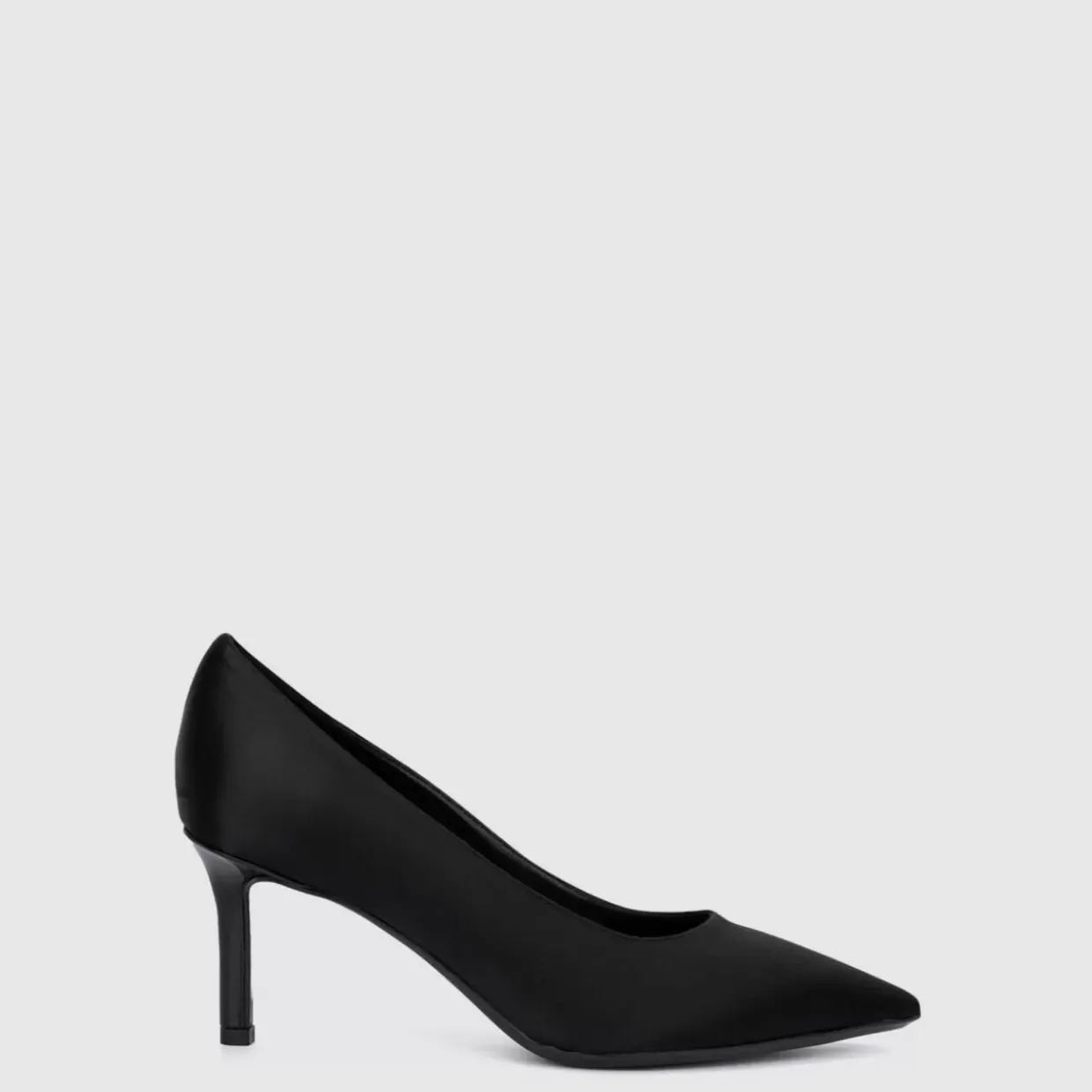 Aquatalia Melina Black Hot