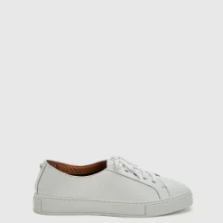 Aquatalia Ollie White Online