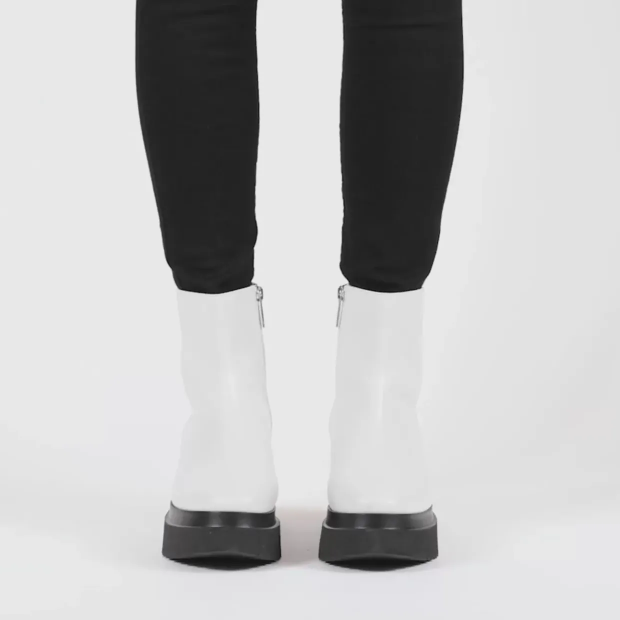 Aquatalia Omey Black Sale
